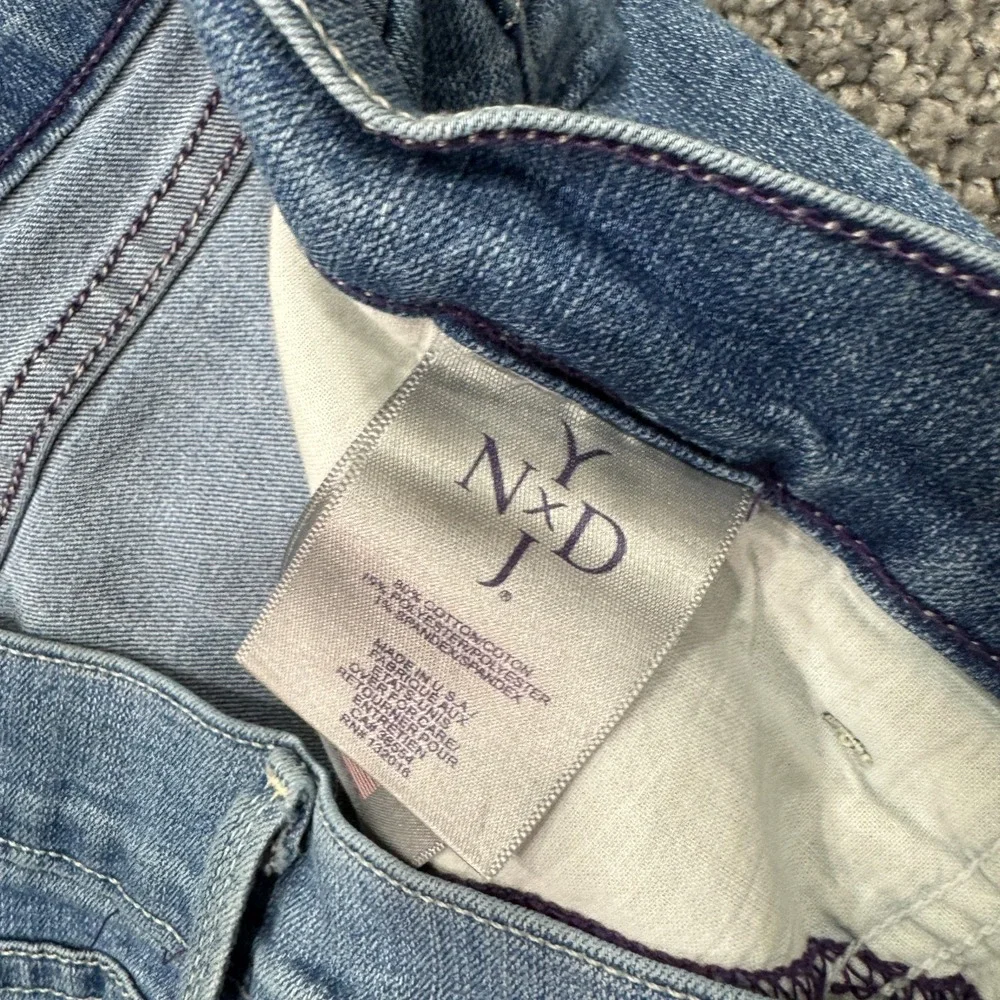 NYDJ Jeans Womens 12 Blue Cropped Stretch Medium Wash Denim Lift Tuck Technology - Picture 7 of 11